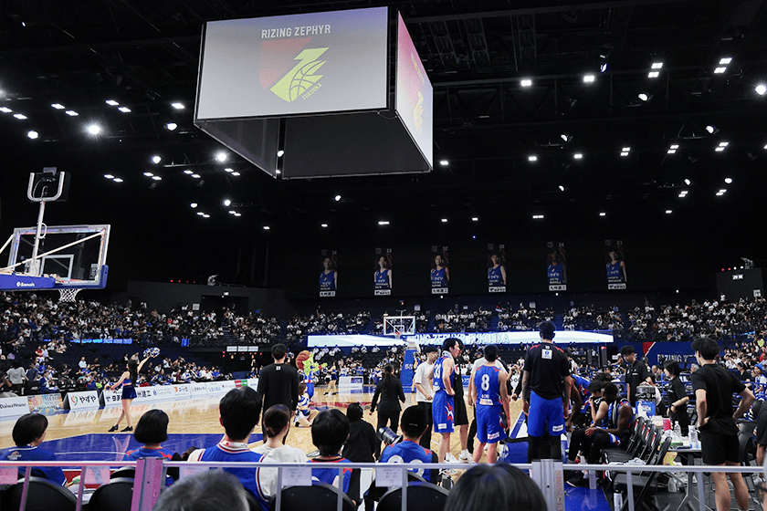 コートエンド グループ席