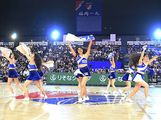 タイムアウト/ハーフタイムパフォーマンス