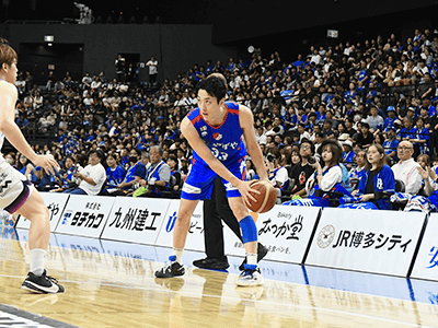 コート周辺パネル